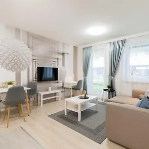 Downtown Residences Leo - Ac, Elevator, Terrace Boedapest