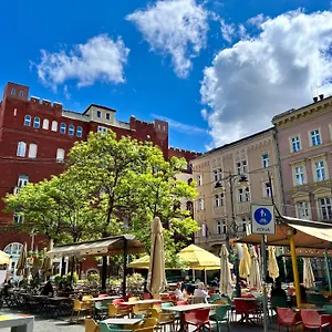 Cedar - Palace District Boedapest